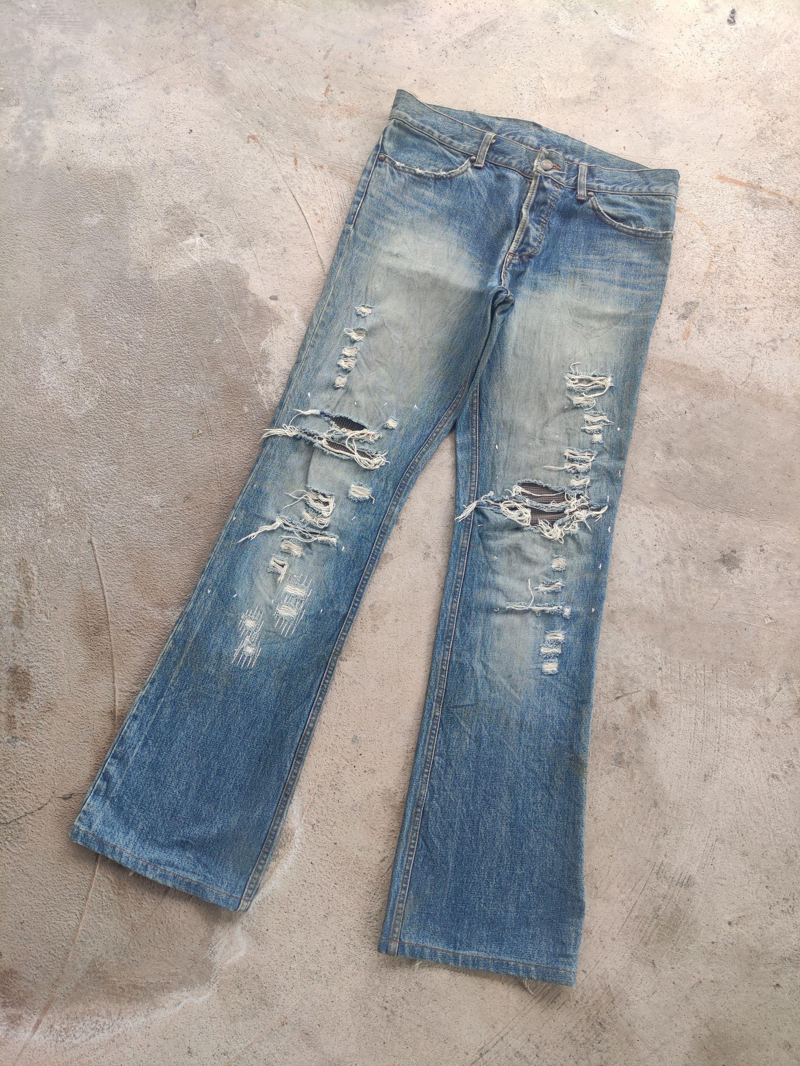 Japanese Brand Vintage Japanese Flare Denim Distressed Faded Jean Size US 34 / EU 50 - 2 Thumbnail