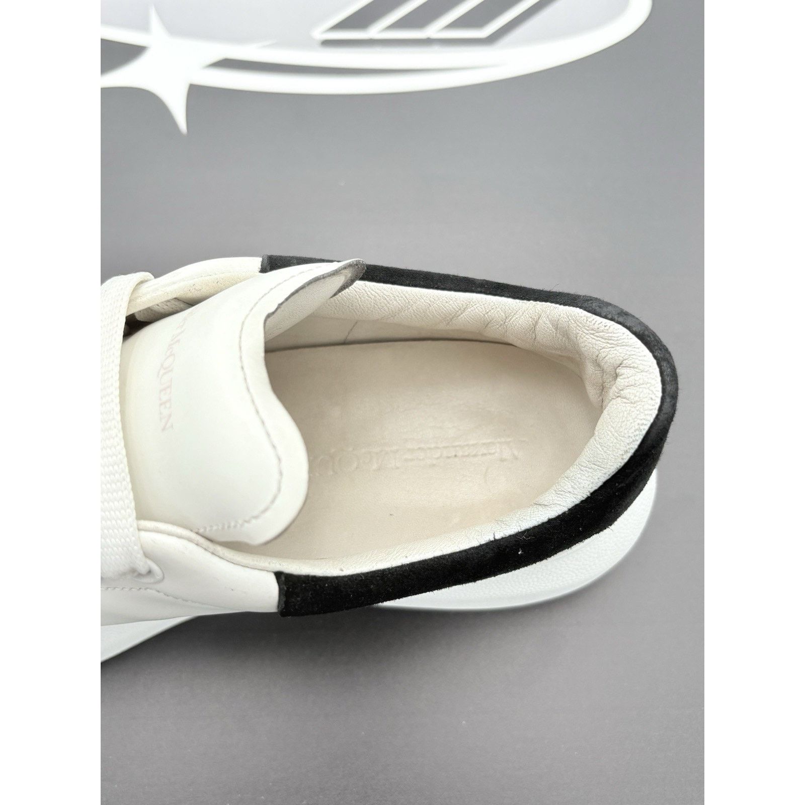 Alexander McQueen Alexander McQueen ' White Black ' | GREAT CONDITION! Size US 8 / EU 41 - 6 Thumbnail