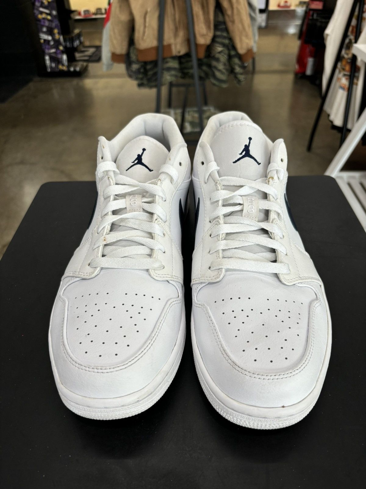 Jordan Brand Jordan 1 Low White Obsidian Sz. 14 Size US 14 / EU 47 - 2 Thumbnail