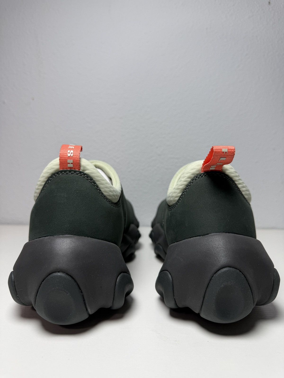 Oakley Oakley Factory Team Flesh Slip On size 9M Size US 9 / EU 42 - 3 Thumbnail