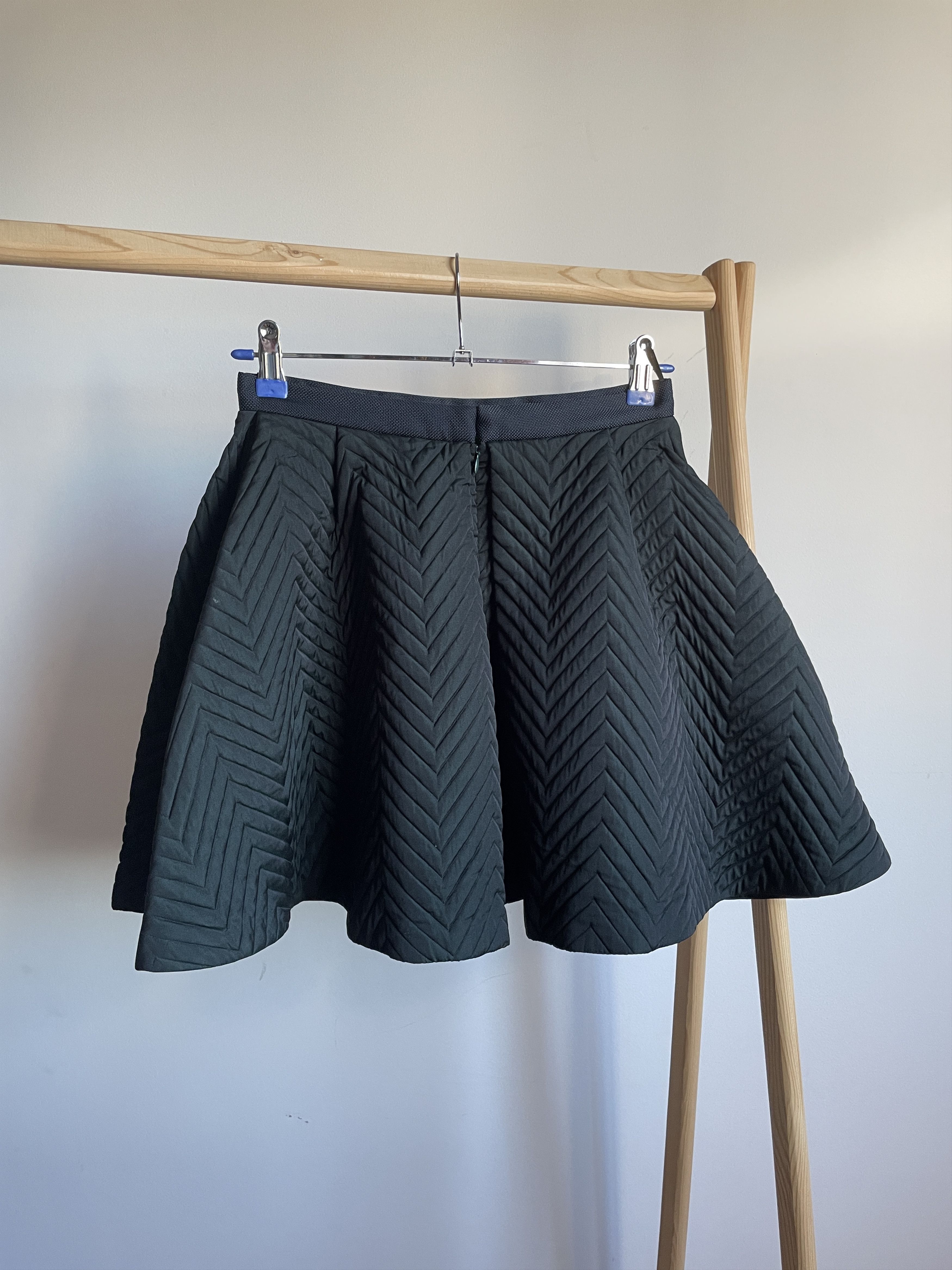 Kenzo Kenzo Paris Quilted Flared Padded Mini Skirt Size EUR 36 Size 25" / US 0 / IT 36 - 14 Thumbnail