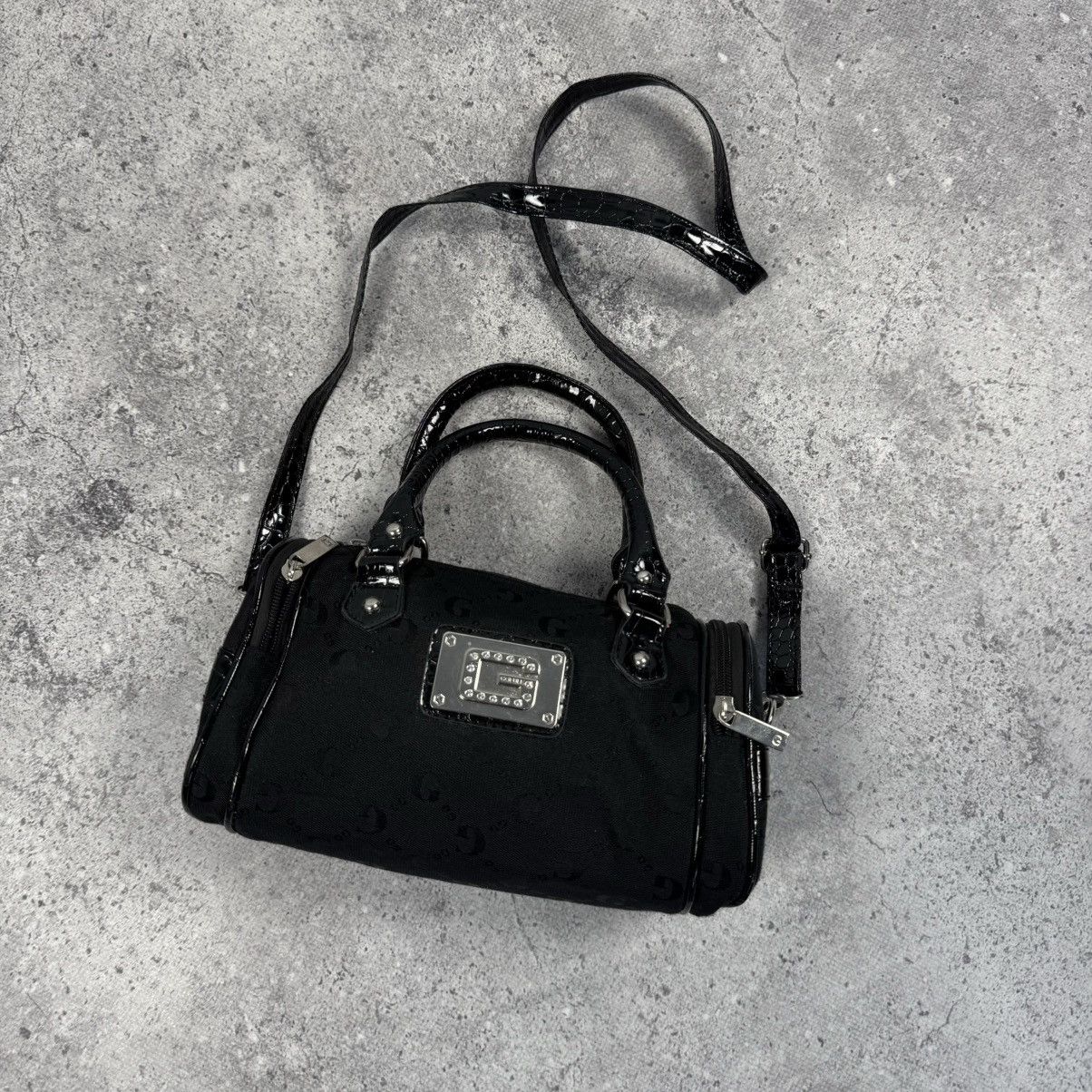 Vintage Guess Style Y2K 00s Monogram Baguette Shoulder Bag