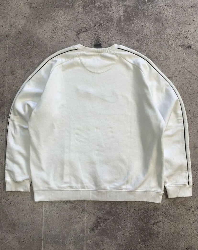 Other Nike Sweater Vintage Faded Big Logo Size US XL / EU 56 / 4 - 8 Thumbnail