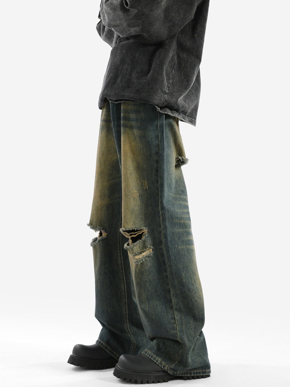 Men's high street distressed loose straight-leg ripped jeans