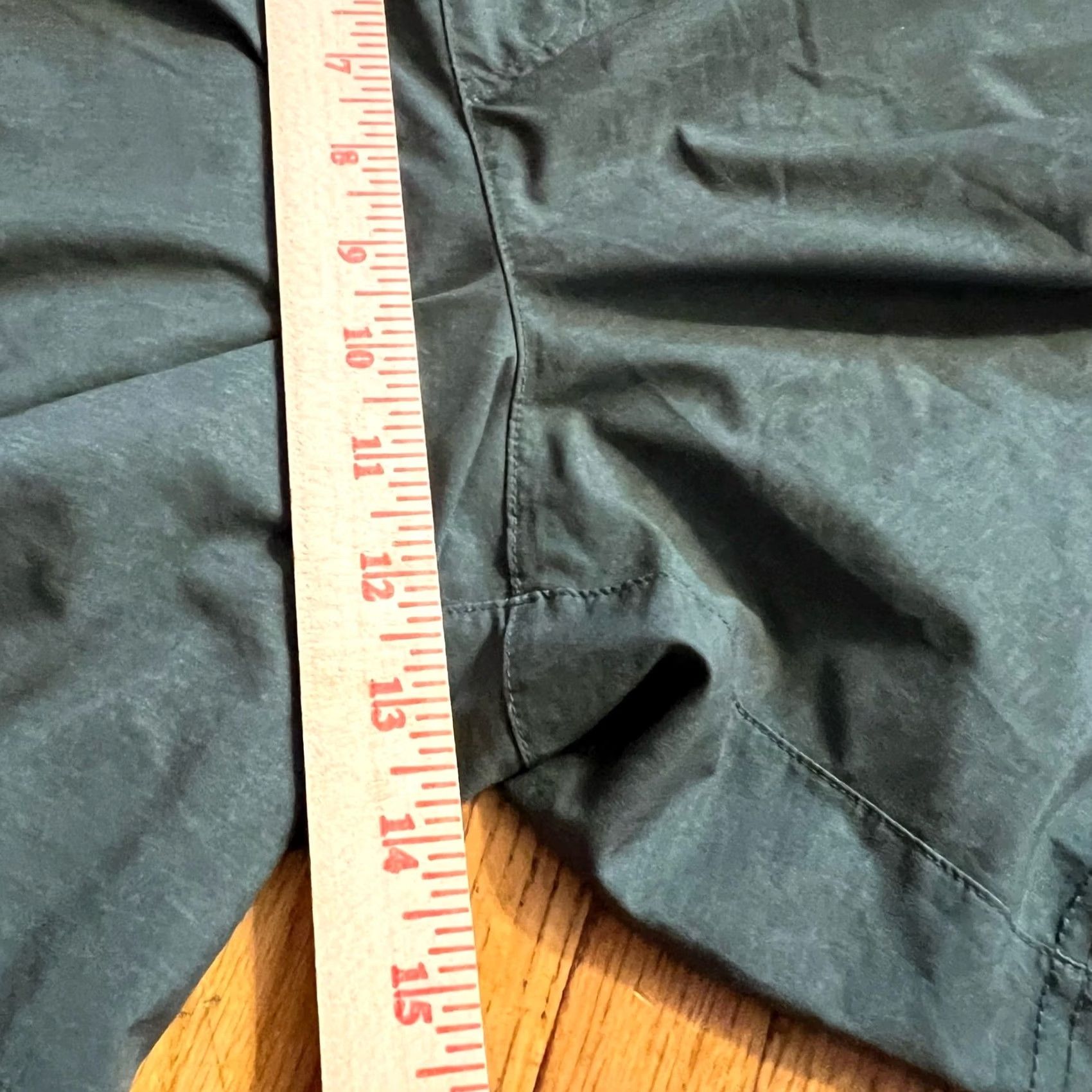 Chubbies Chubbies Shorts Mens 2XL 5.5" Green Lined Swim Trunks Boys? Womens? Size US 39 - 6 Thumbnail