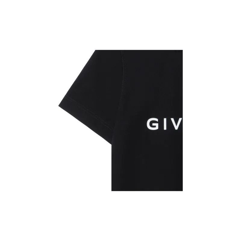 Givenchy o1w1db10325 Ss Boxy Fit Shirt in Black Size US XXL / EU 58 / 5 - 6 Thumbnail
