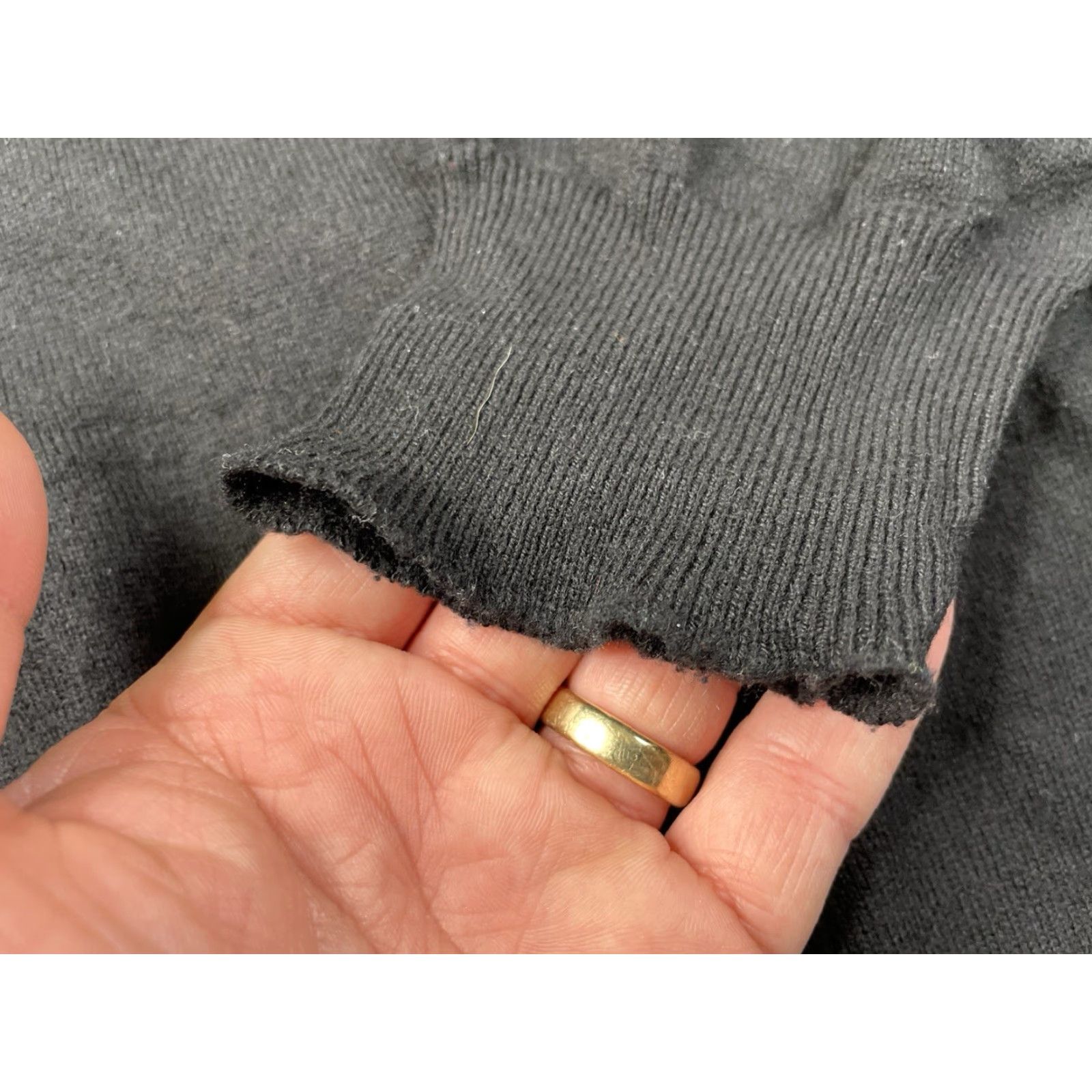 Vintage VINTAGE Scott & Charters Of Hawick Sweater 1/4 Zip Mens XL Black Cashmere Blend Logo Knit Pullover Classic Golf Luxury Size US XL / EU 56 / 4 - 4 Thumbnail