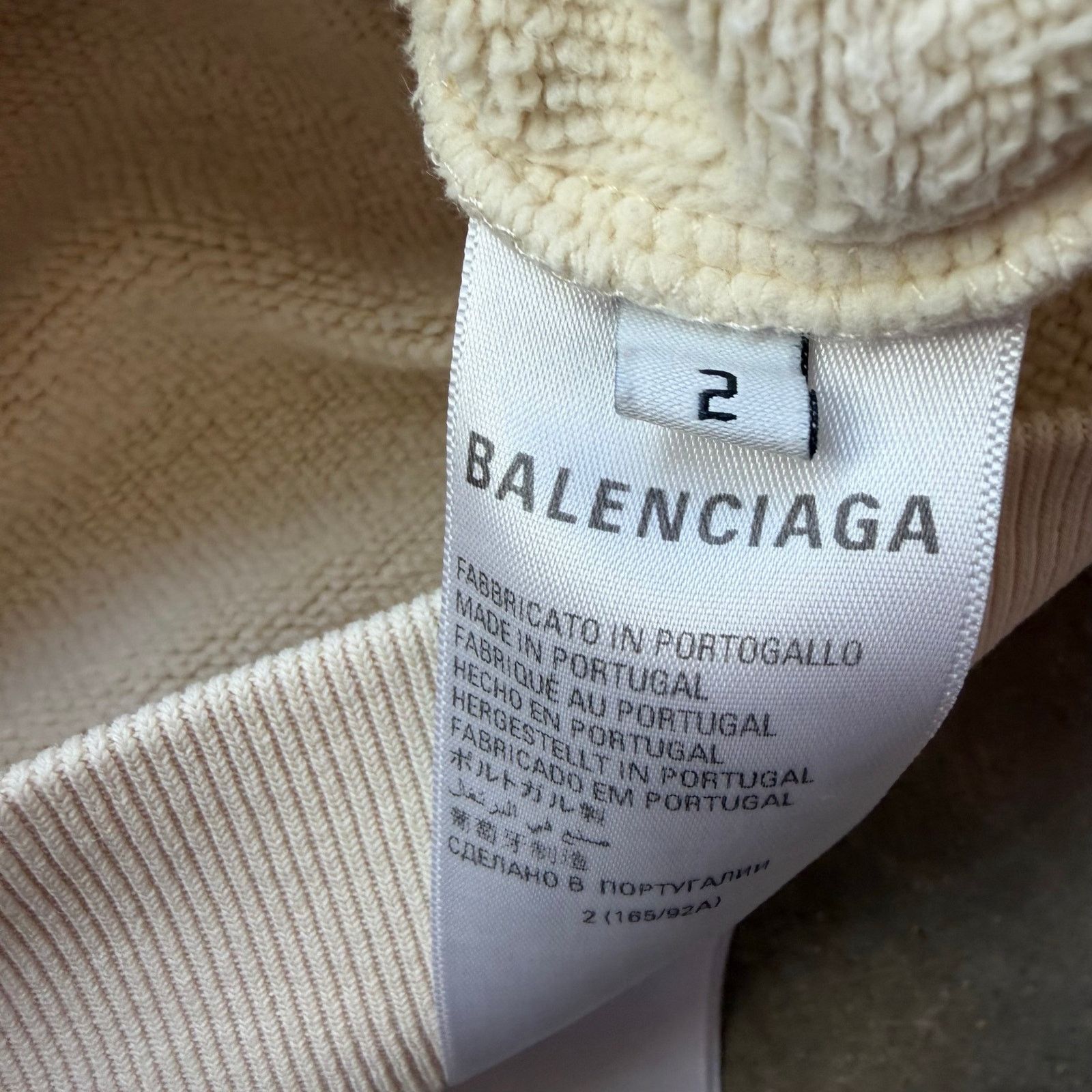 Balenciaga Balenciaga Black Spellout Logo Zipup Cream Size US M / EU 48-50 / 2 - 7 Thumbnail