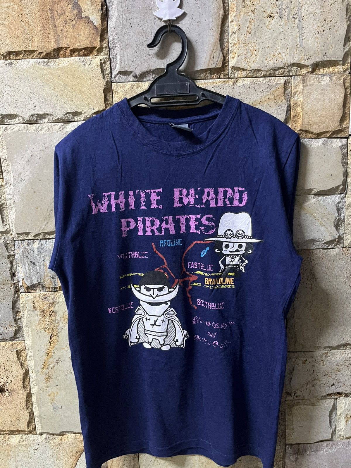 One Piece White Beard Pirates T- Shirt Size US L / EU 52-54 / 3 - 1 Thumbnail