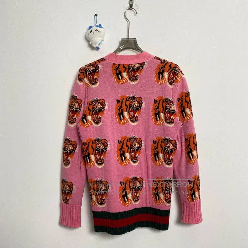 Gucci Gucci Pink tiger head full printed cardigan coat Size XS / US 0-2 / IT 36-38 - 3 Thumbnail