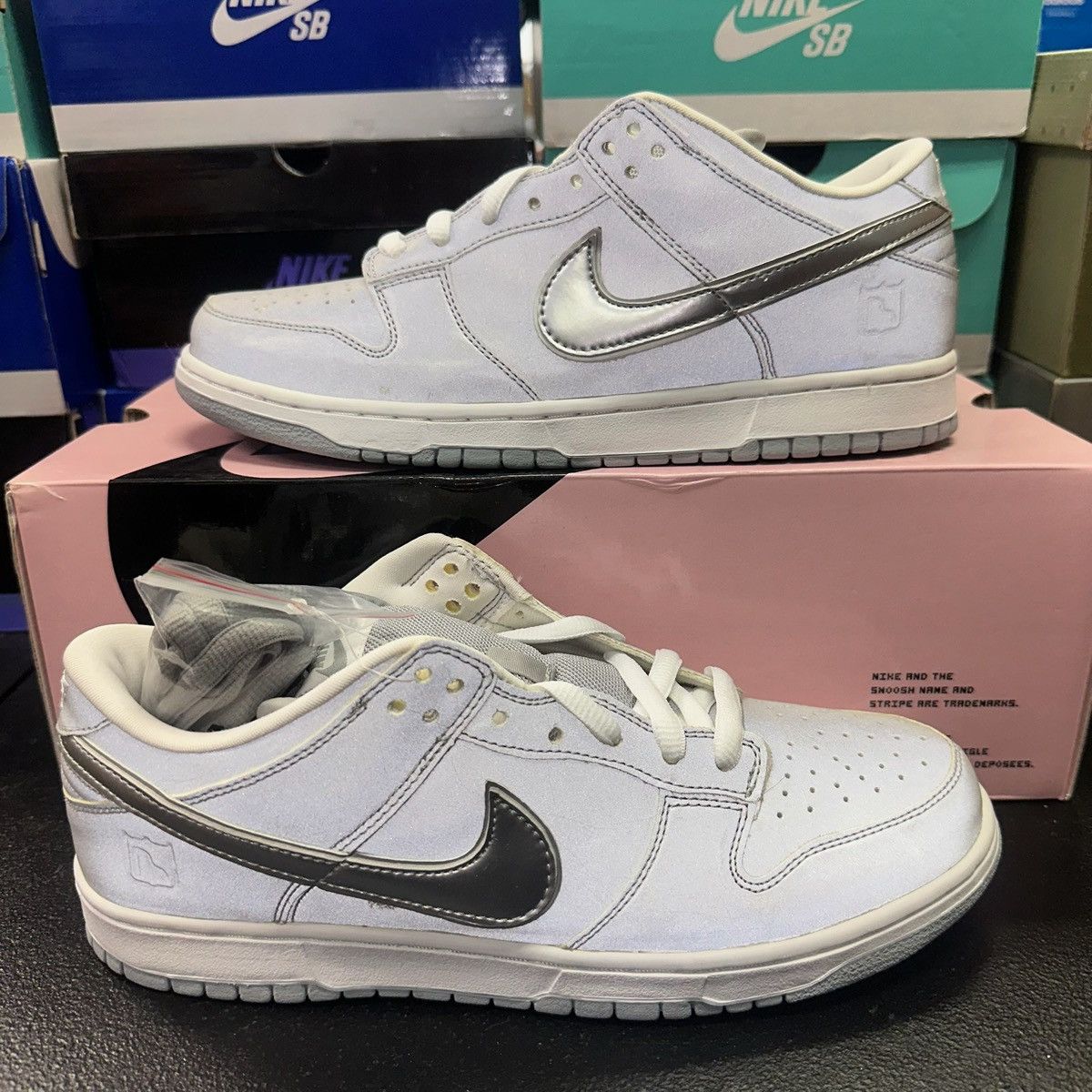 Nike Size 10.5 - Nike Dunk Pro SB Low Medicom 3 - 304292-008 Size US 10.5 / EU 43-44 - 2 Thumbnail
