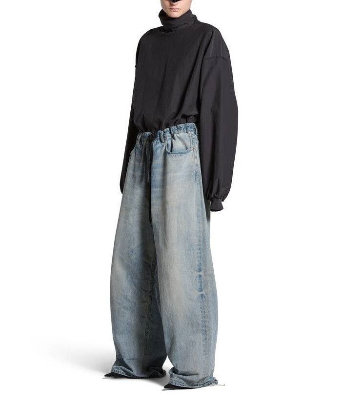Balenciaga o1w1db10426 555 / Oversized Baggy Pants in Blue Size US 30 / EU 46 - 3 Thumbnail