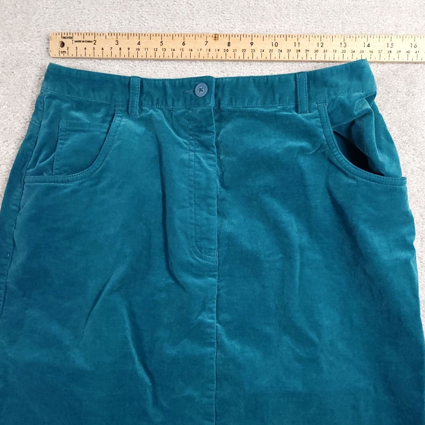 Vintage VINTAGE Westbound Women's 6P Petite Green Velour Velvet Knit A-Line Midi Skirt Size 28" / US 6 / IT 42 - 3 Thumbnail