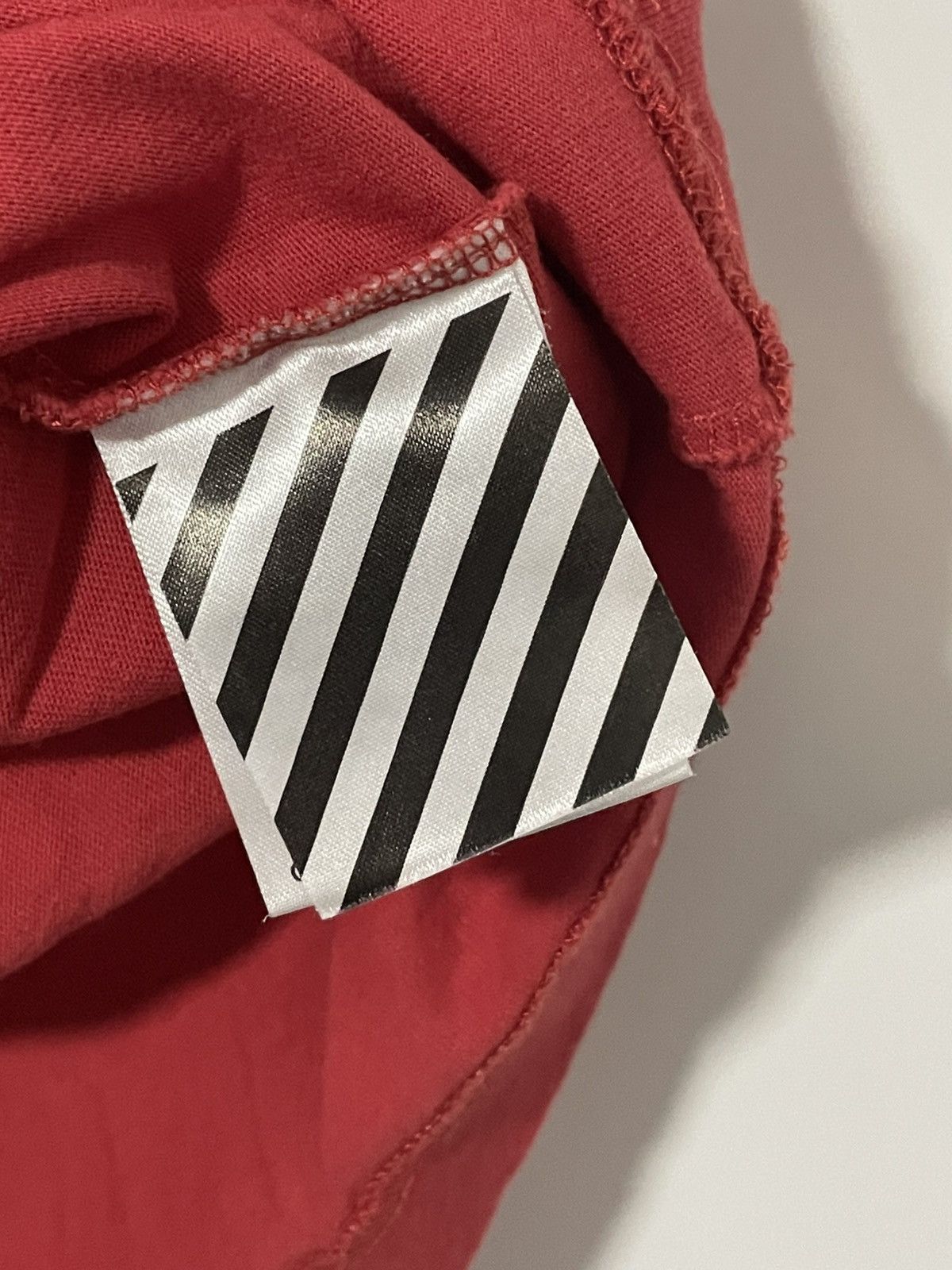 Off-White Gently Used Classic off-white Red Tee Women Size XXS / US 00 / IT 34 - 5 Thumbnail