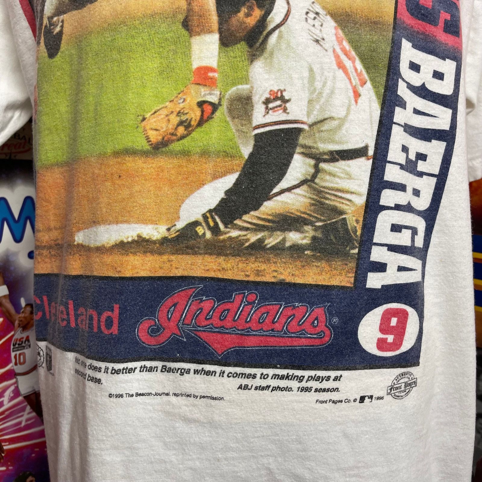 Vintage Vintage Cleveland Indians 1996 Carlos Baerga MLB Player Tee Size US L / EU 52-54 / 3 - 3 Thumbnail