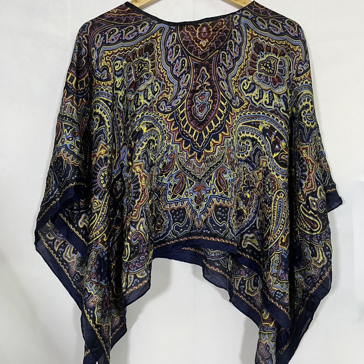 Other SILK PAISLEY PONCHO-STYLE BLOUSE CAPE TOP Size ONE SIZE - 2 Thumbnail