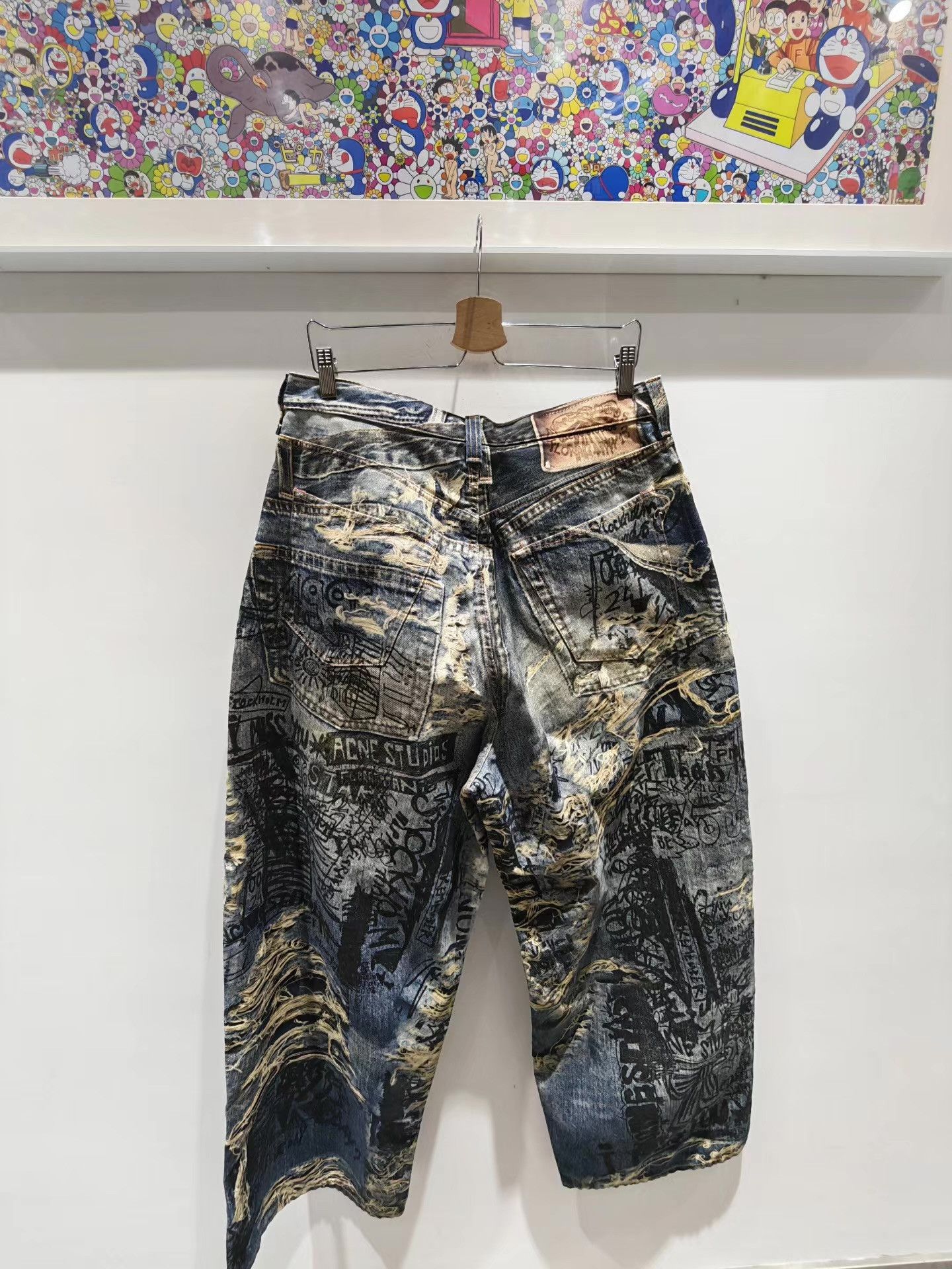 Acne Studios Acne Studios 25SS Distressed Print Jeans Q15 Size US 38 / EU 54 - 2 Thumbnail