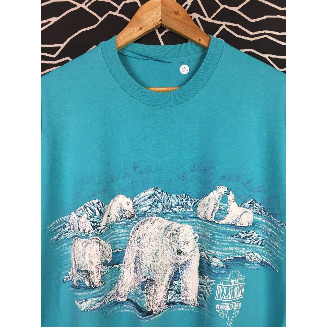 Vintage Vtg 90s Polar Bears Wanderers Of The Arctic Alaska Tee Size US L / EU 52-54 / 3 - 3 Thumbnail