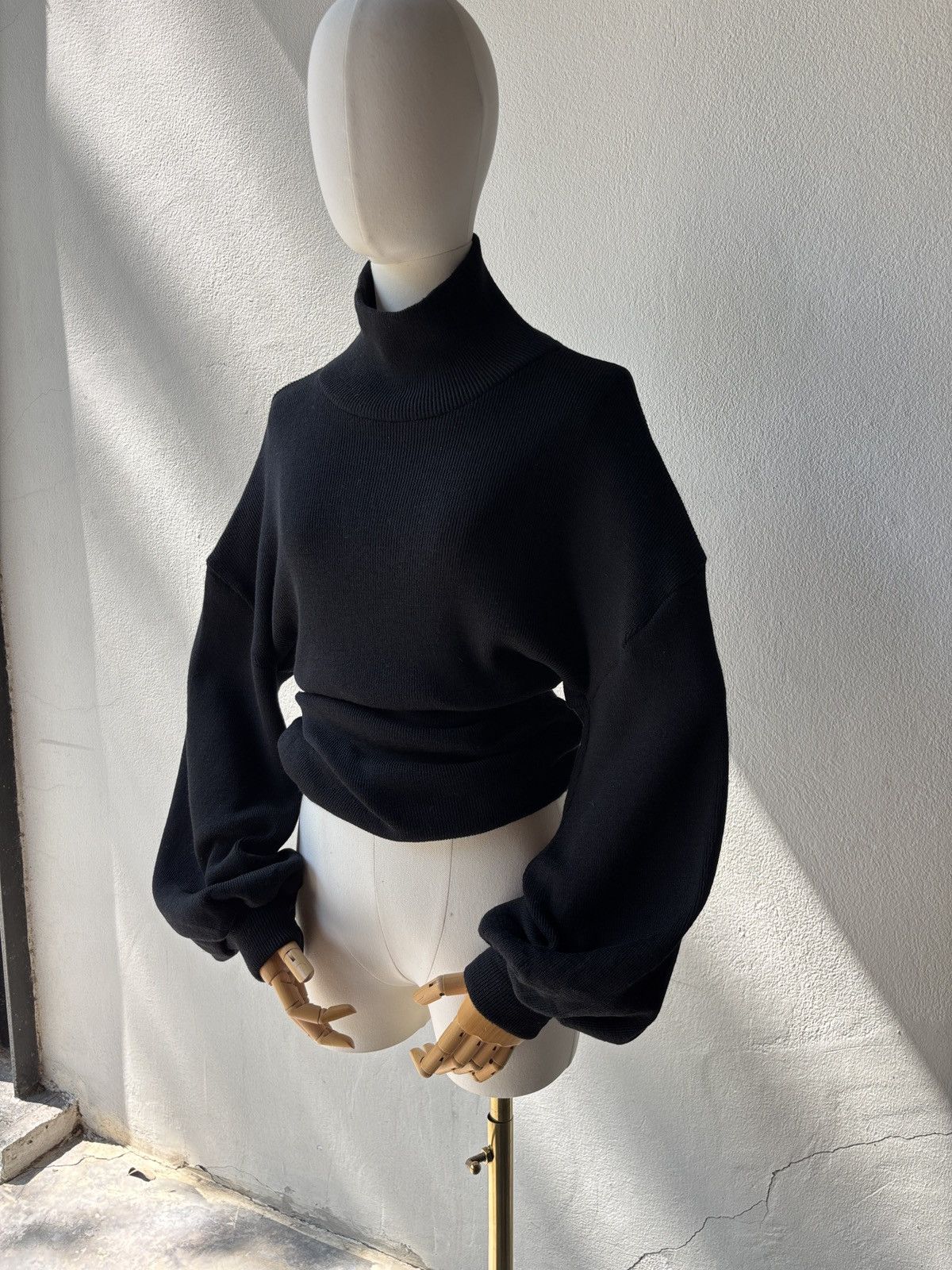 Yohji Yamamoto Yohji Yamamoto 1998 A/W Bishop Sleeves Black Sweater. Size ONE SIZE - 3 Thumbnail