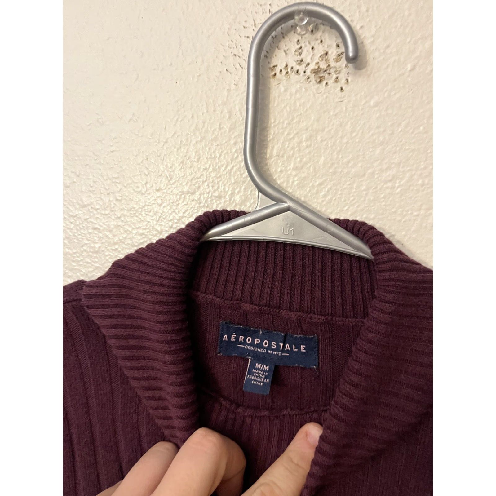 Aeropostale VINTAGE Aeropostale Turtleneck Sweater Ladies Juniors SZ M Maroon Knit Ribbed Top Size M / US 6-8 / IT 42-44 - 3 Thumbnail