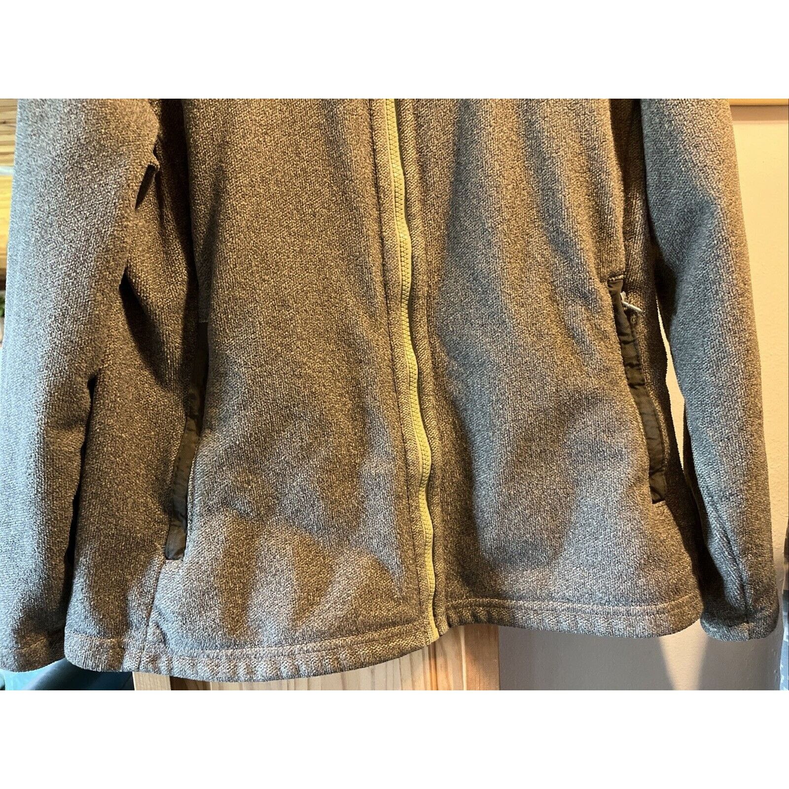 Patagonia Patagonia Synchilla Fleece Womens Small Gray Full Zip Fleece Size S / US 4 / IT 40 - 5 Thumbnail