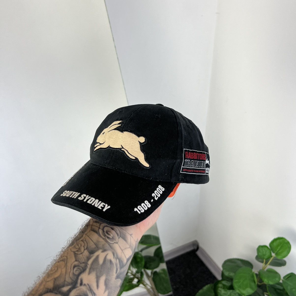 Vintage Vintage Y2K South Sydney 100 Years Big Logo Cap Size ONE SIZE - 1 Thumbnail