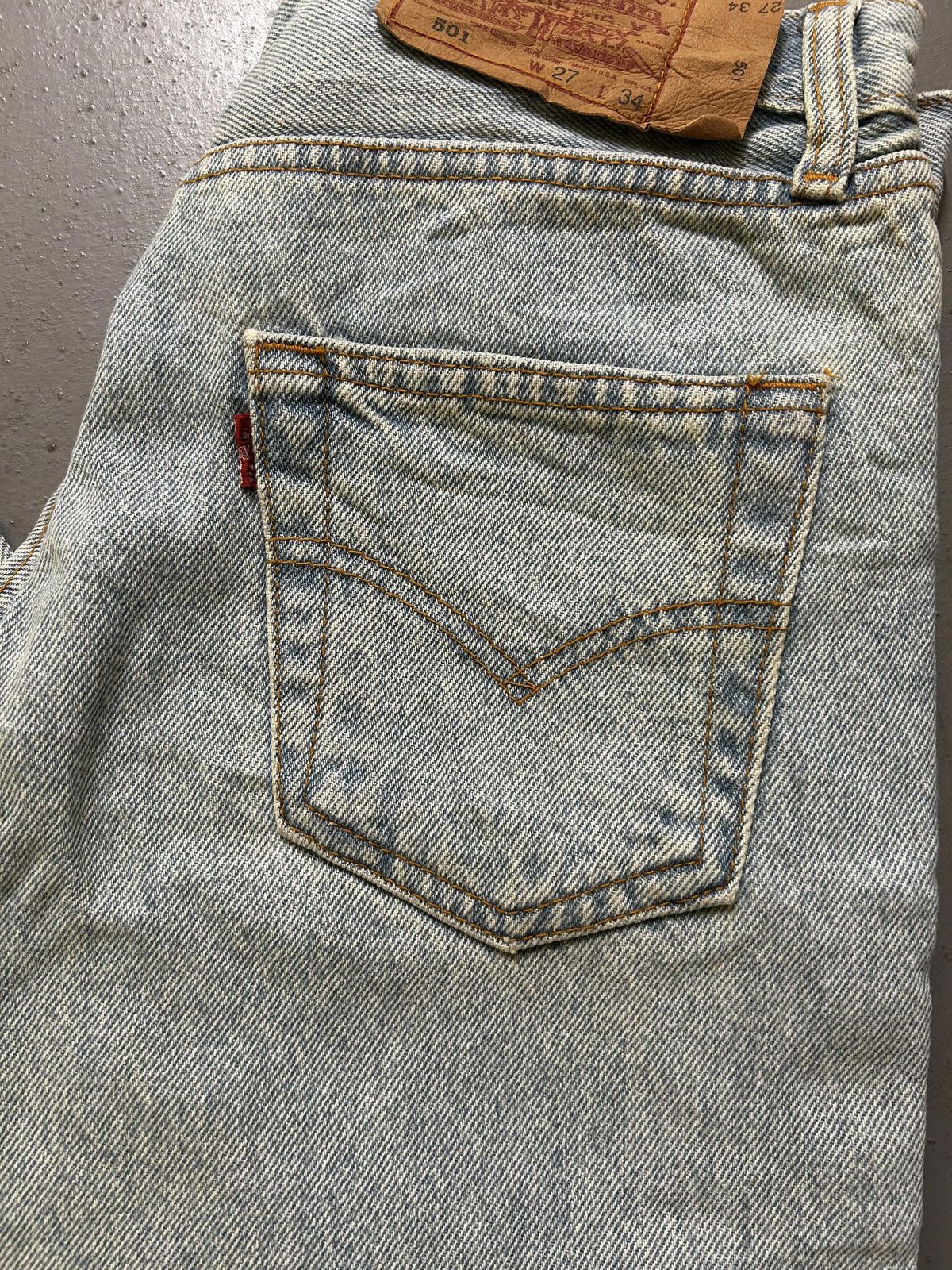 Levi's Levi's 501 Vintage Denim Jeans - Light Wash Size US 27 - 4 Thumbnail