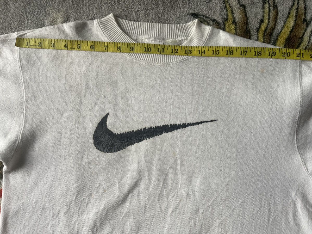 Nike Vintage 90's Nike Big Center Swoosh Crewneck Sweatshirt Size US L / EU 52-54 / 3 - 10 Thumbnail