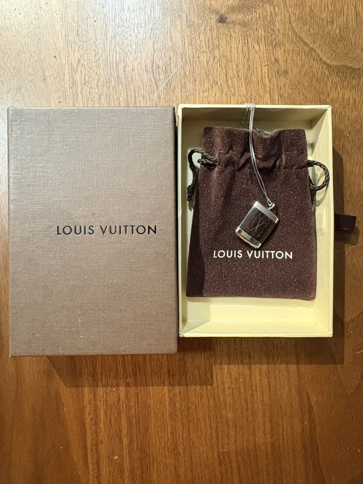 Louis Vuitton Louis Vuitton Metal/Wood Necklace Size ONE SIZE - 2 Thumbnail