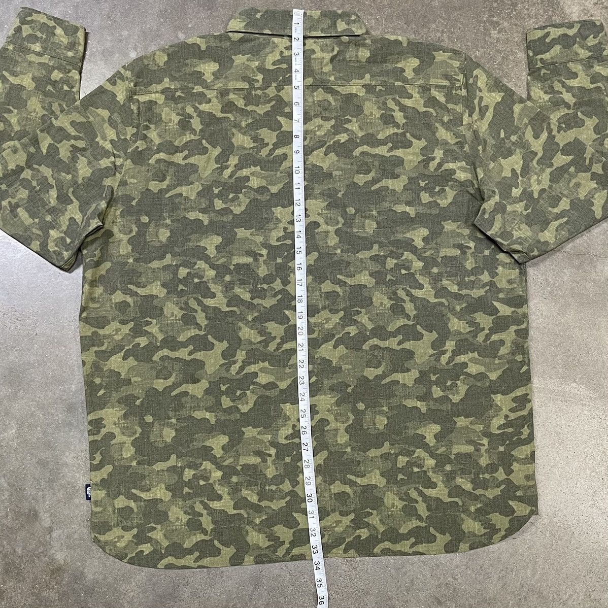 The North Face The North Face Camo Button Up Long Sleeve Shirt Size US XXL / EU 58 / 5 - 8 Thumbnail