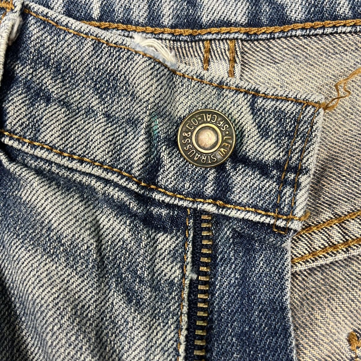 Levi's Vintage Levis Distressed Motive Denim Jeans Size US 32 / EU 48 - 18 Thumbnail