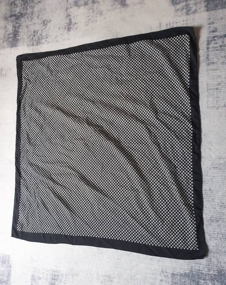 Japanese Brand Unnamed Japanese abstract black white scarves Size ONE SIZE - 2 Thumbnail