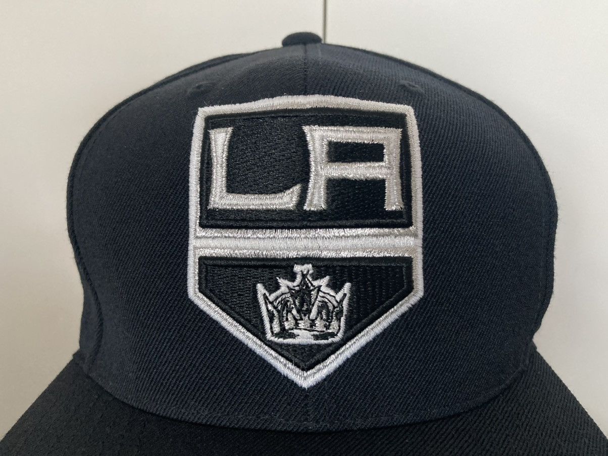 Mitchell & Ness LOS ANGELES KINGS LA MITCHELL & NESS SNAPBACK HAT CAP NHL Size ONE SIZE - 3 Thumbnail