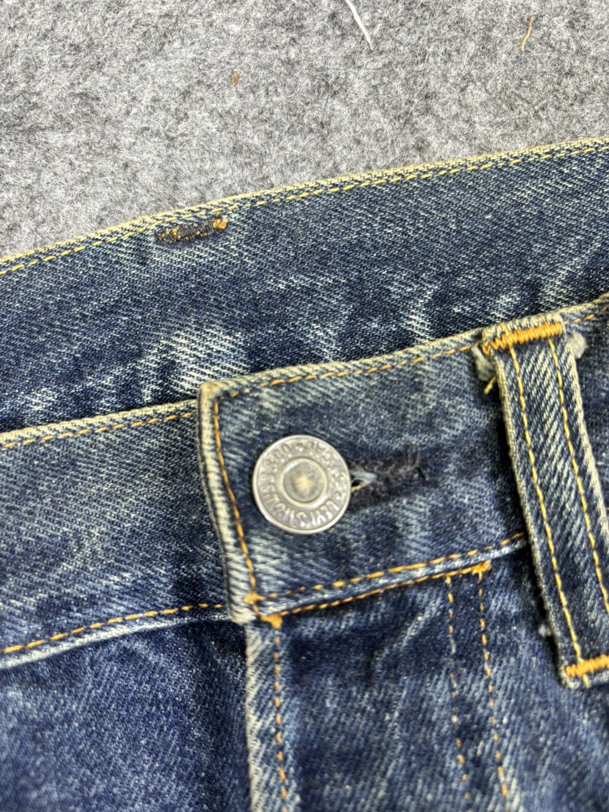 Levi's 💥Thrashed💥Vintage 90s Levis Big E 501XX Denim Selvedge F929 Size US 28 / EU 44 - 10 Thumbnail