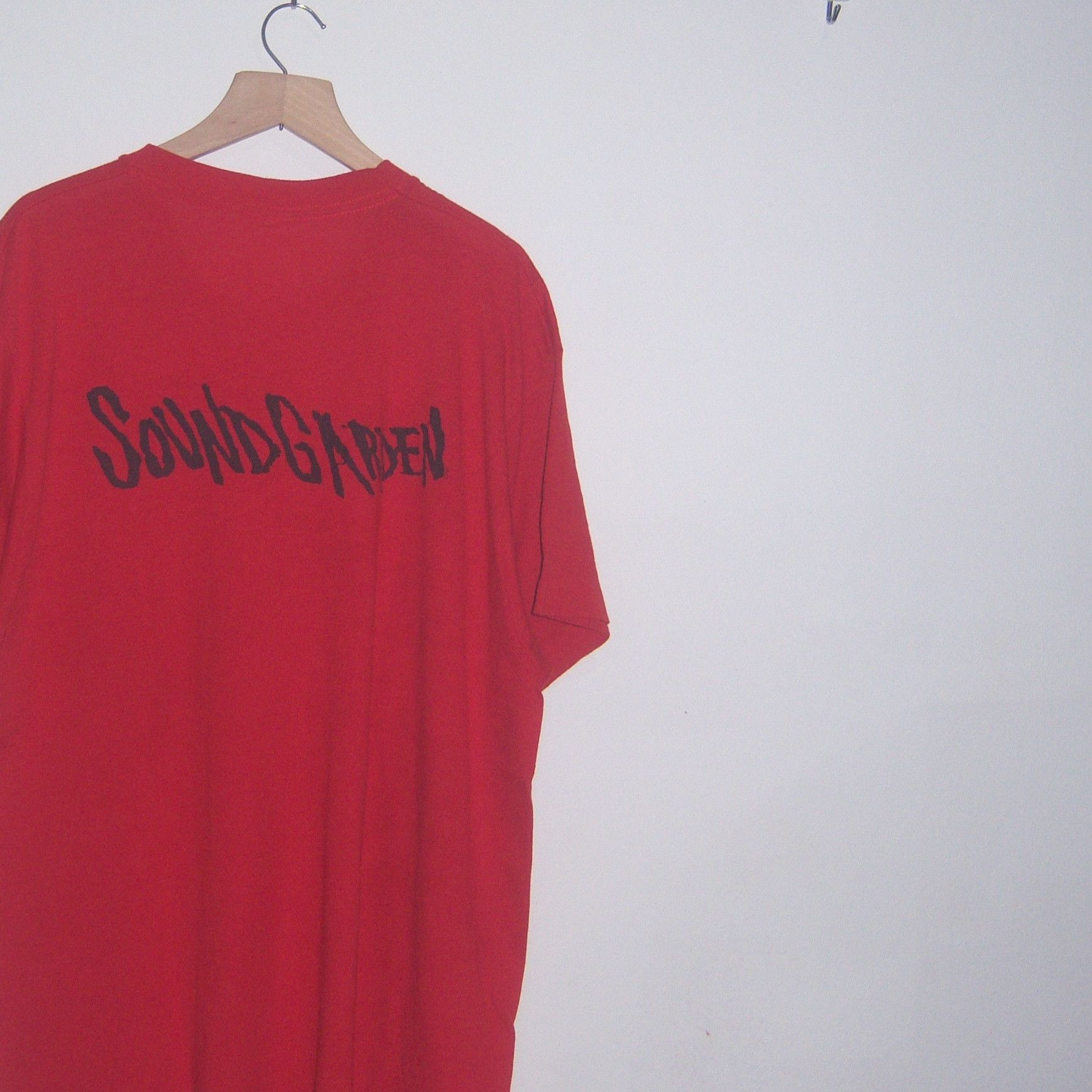 Band Tees × Vintage Soundgarden Vintage Happens 80s Size US L / EU 52-54 / 3 - 12 Thumbnail