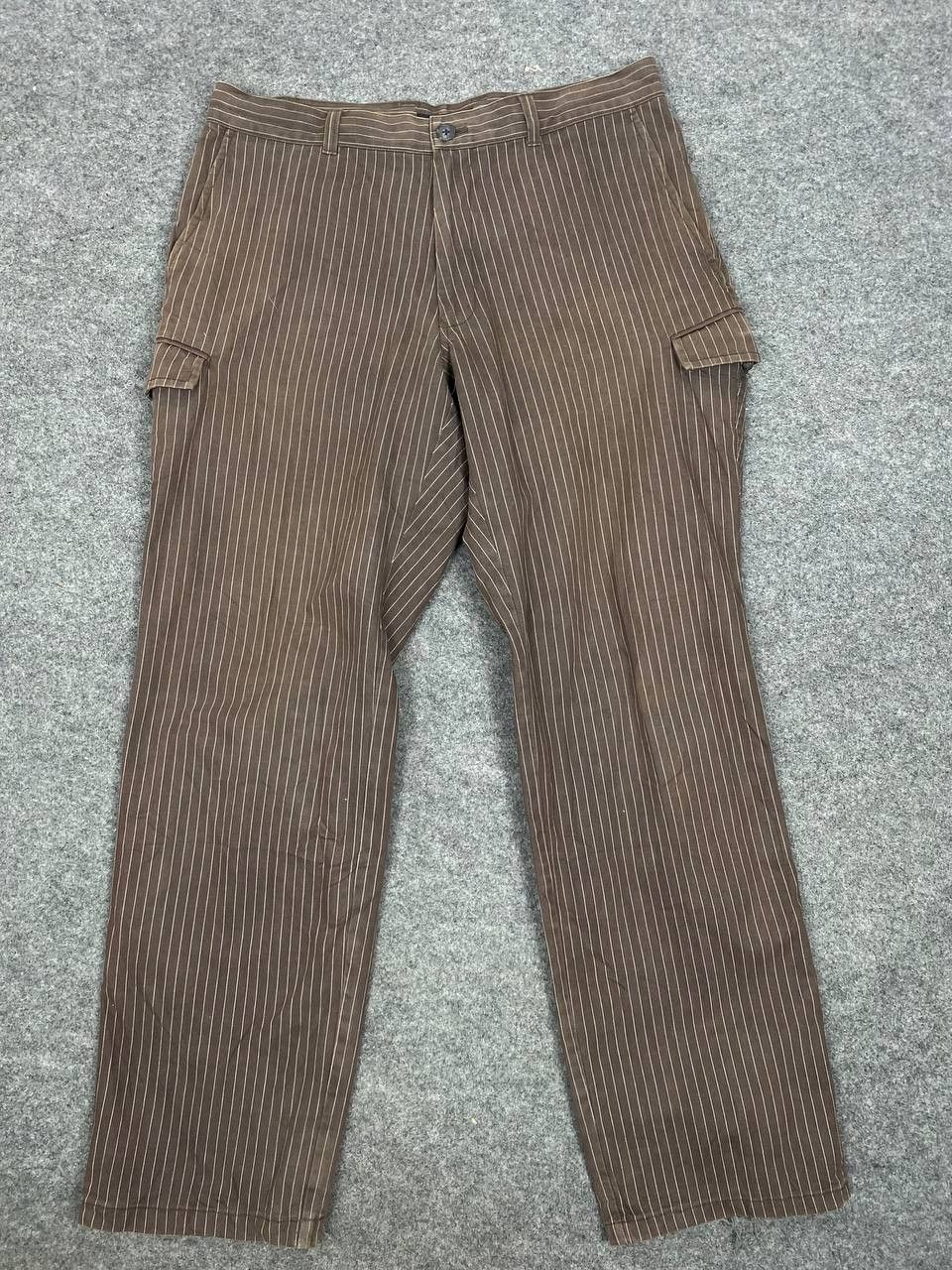 Japanese Brand japanese brand striped cargo pants nice design Size US 35 - 6 Thumbnail