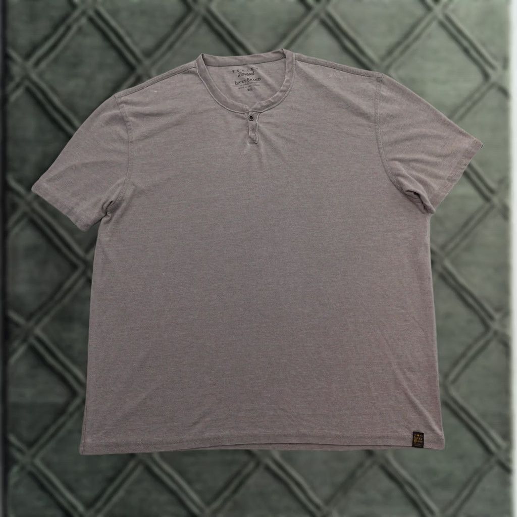 Lucky Brand Lucky Brand Tshirt Mens 2XL Gray Crew Neck Short Sleeve Vintage? Size US XXL / EU 58 / 5 - 1 Thumbnail
