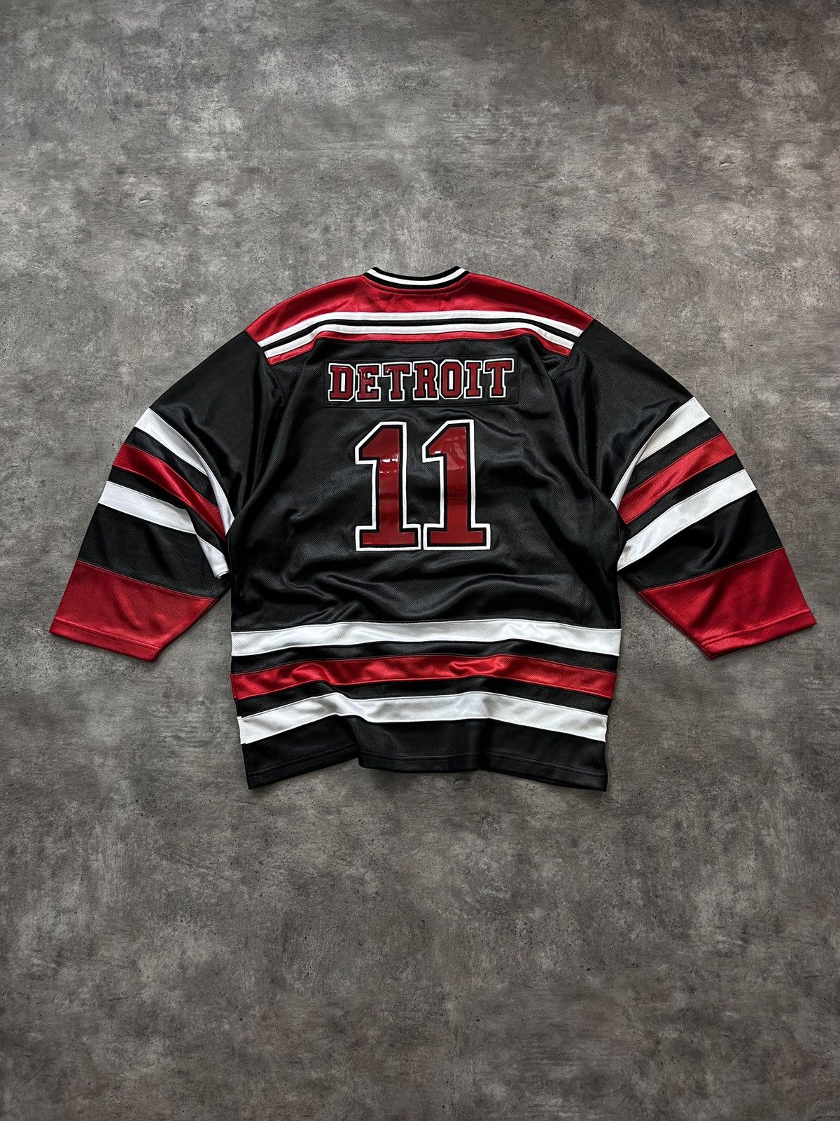 Vintage 🚨VERY RARE🚨NYC 212 HOKEY DETROIT 11 TEE VTG 2000s Y2K Size US XL / EU 56 / 4 - 2 Thumbnail