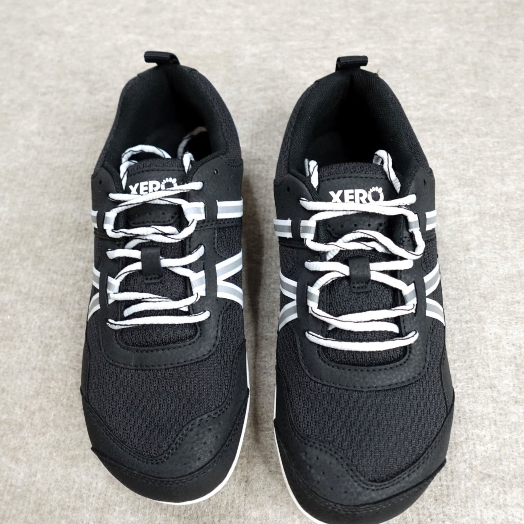 Vintage XERO Sneakers Mens 7 Black Solid Sneaker NEW UK 6.5 Size US 7 / EU 40 - 2 Thumbnail