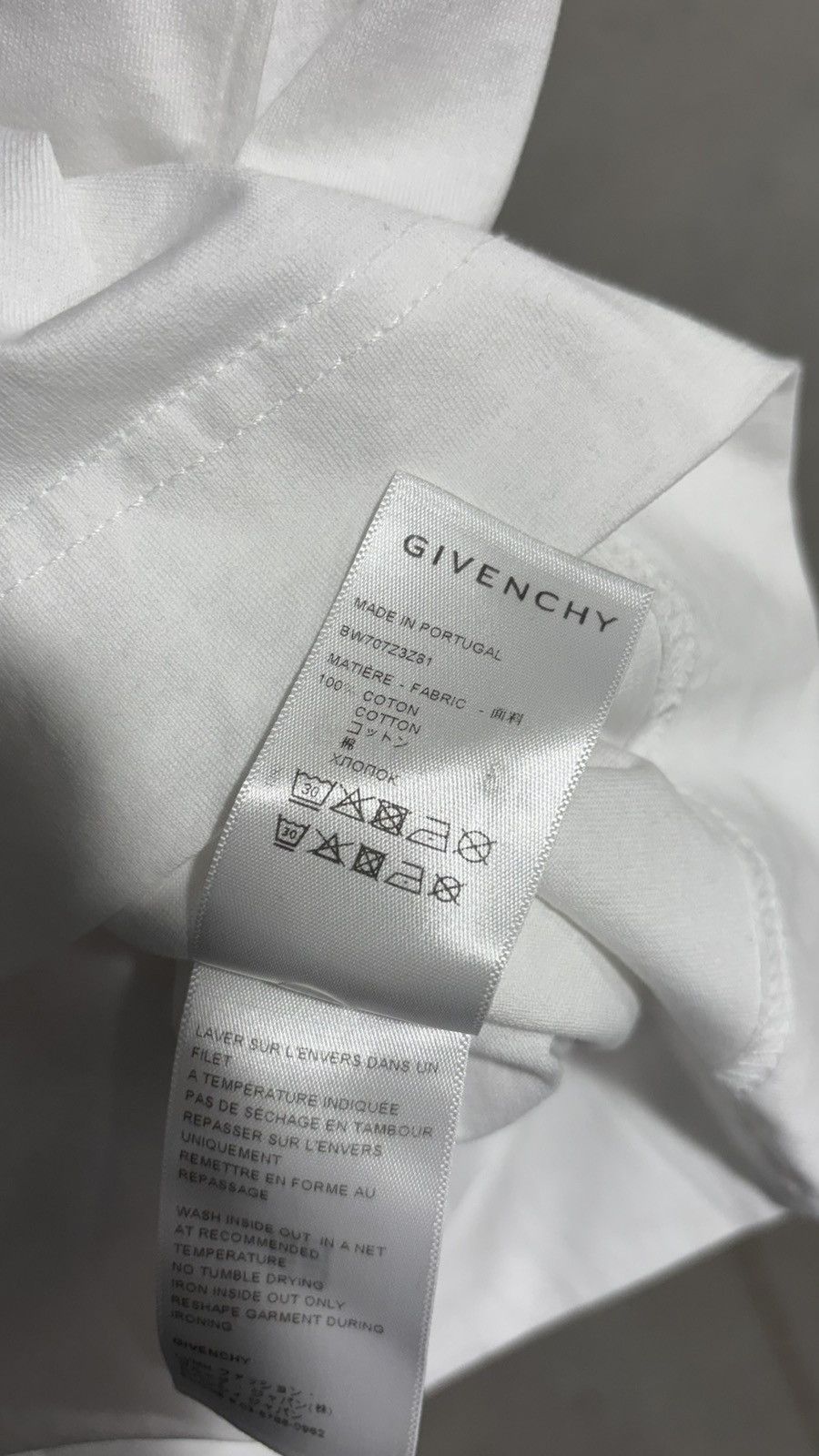 Chito × Givenchy Chito Givenchy Dog Graffiti Tee Size US L / EU 52-54 / 3 - 10 Thumbnail