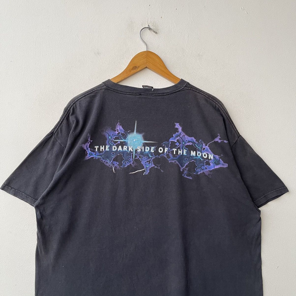 Rap Tees Vintage 2008 Pink Floyd Dark Side of the Moon T-Shirt Size US XL / EU 56 / 4 - 8 Thumbnail