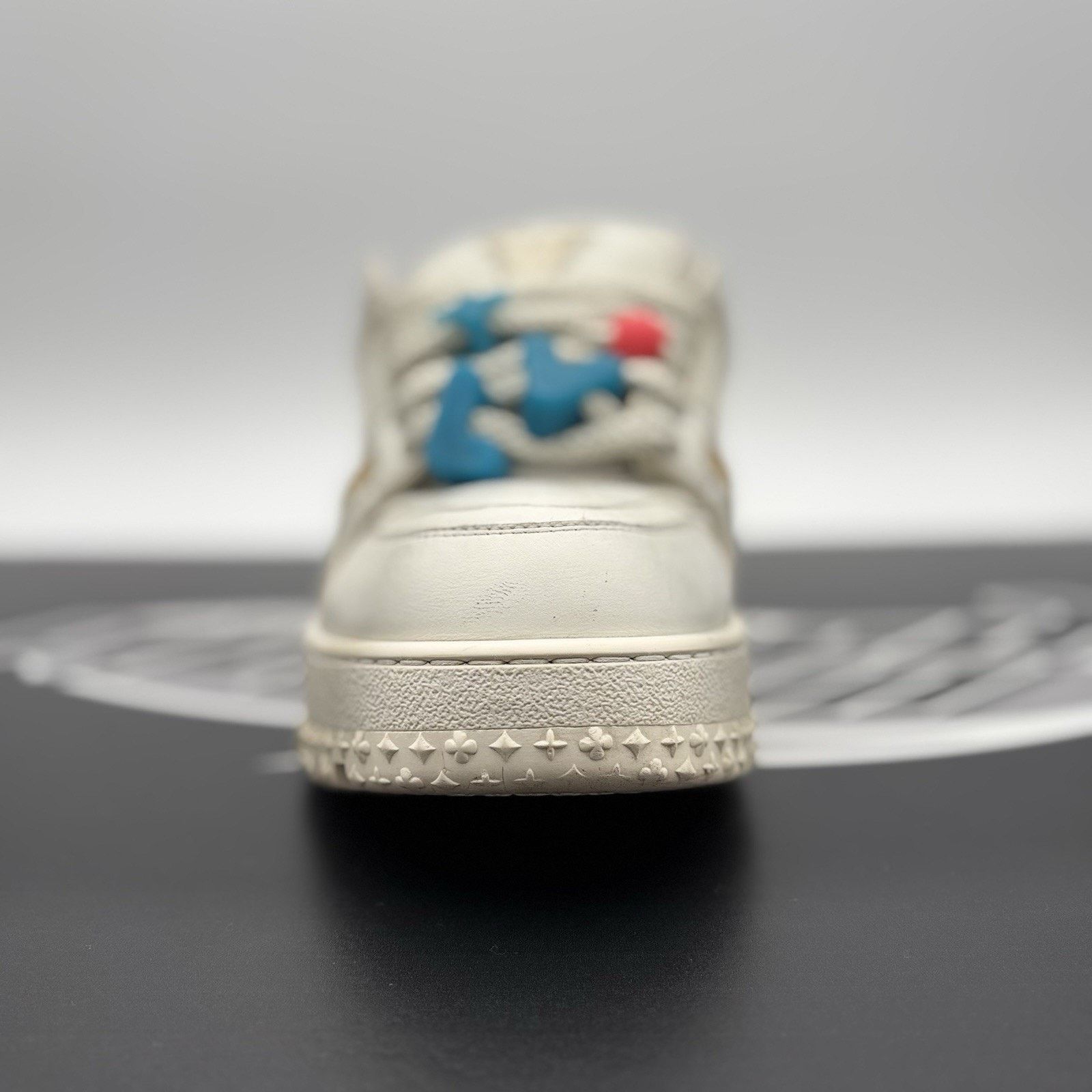 Louis Vuitton (10-10.5 US) Louis Vuitton Maxi Trainer ' White ' Size US 10 / EU 43 - 7 Thumbnail