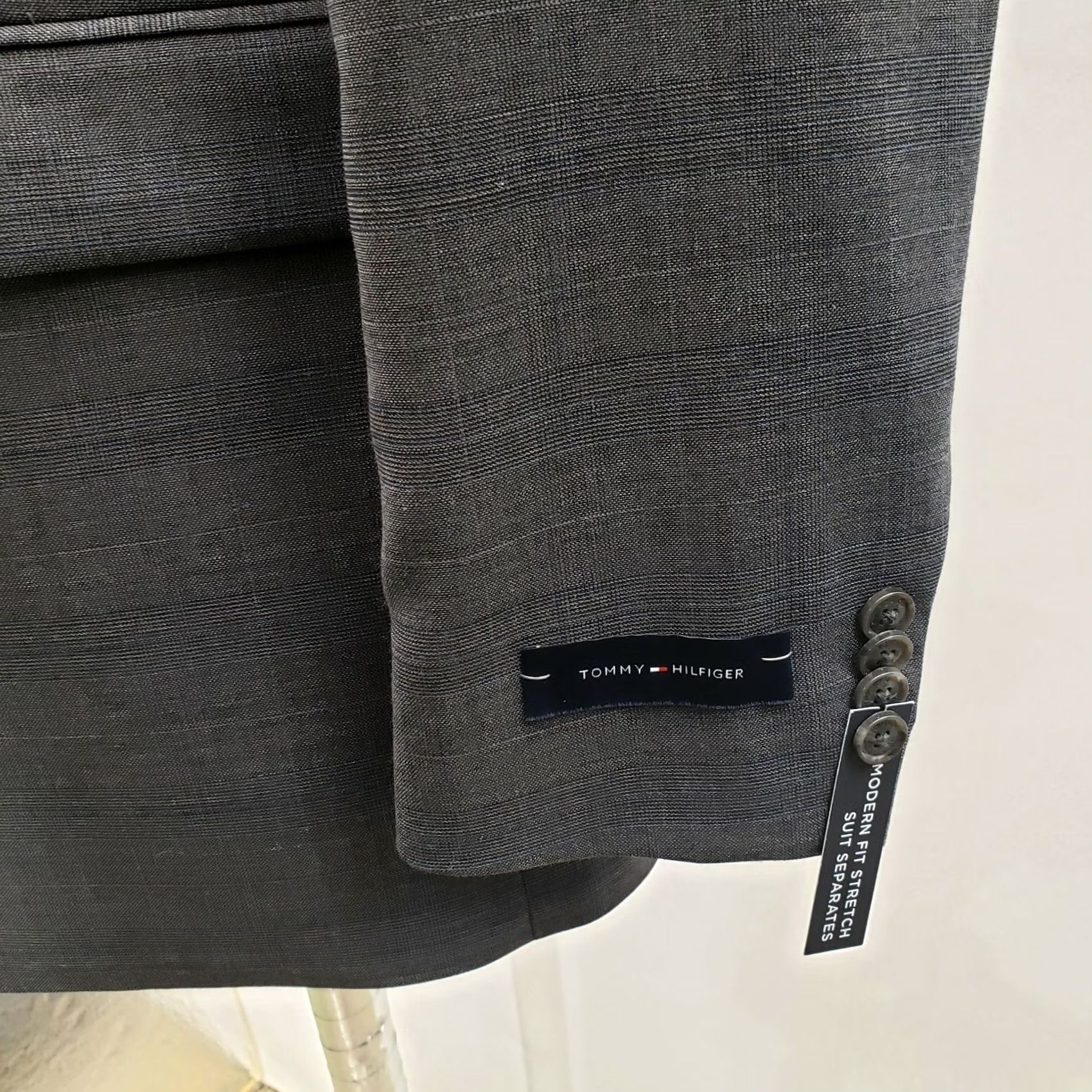 Tommy Hilfiger VINTAGE Tommy Hilfiger Blazer Shirt? Size 38R - 4 Thumbnail