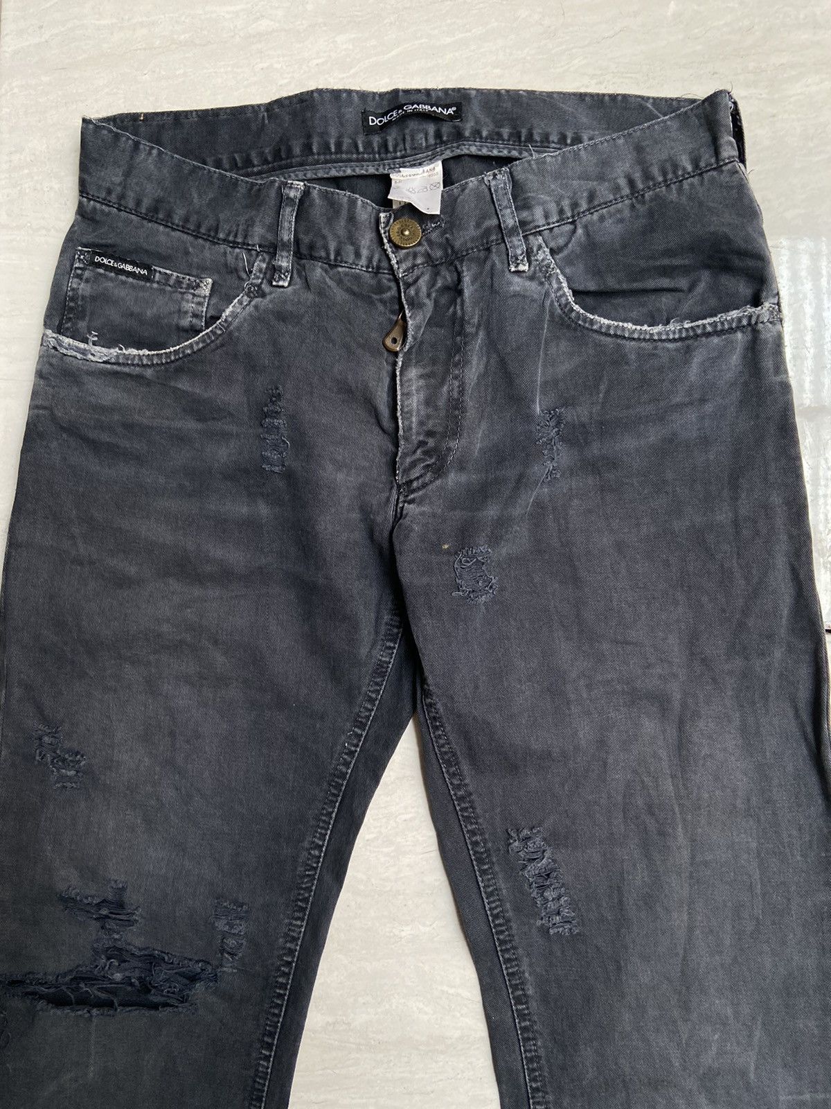 DOLCE GABBANA Distressed Jeans