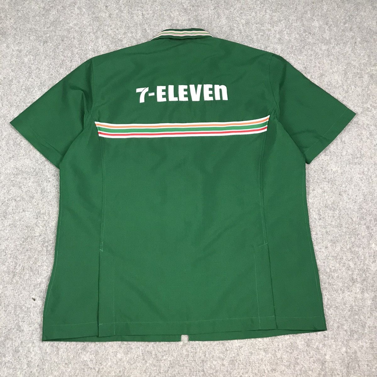 Japanese Brand 7 Eleven embroidery logo zipper Japan uniform work jacket Size US M / EU 48-50 / 2 - 6 Thumbnail