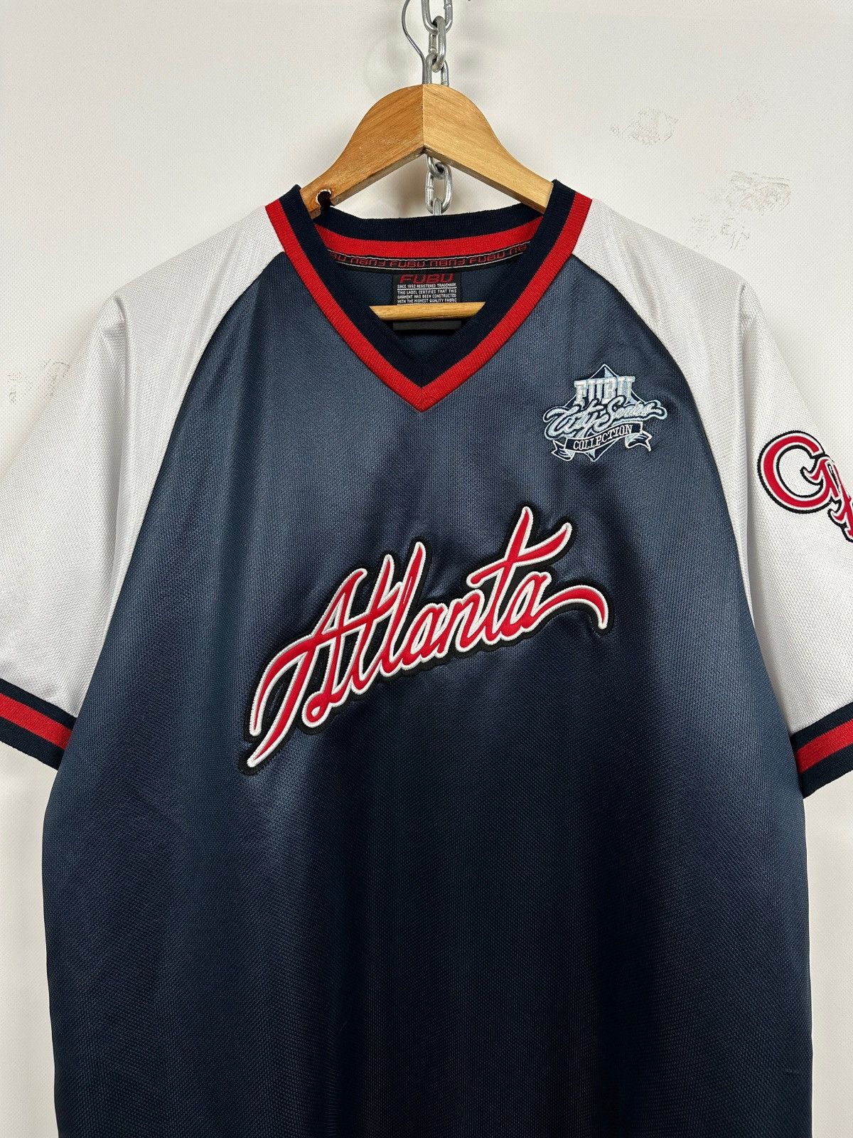 Fubu Vintage Fubu Atlanta City Series Rap Hip-Hop Jersey T-Shirt Size US L / EU 52-54 / 3 - 5 Thumbnail