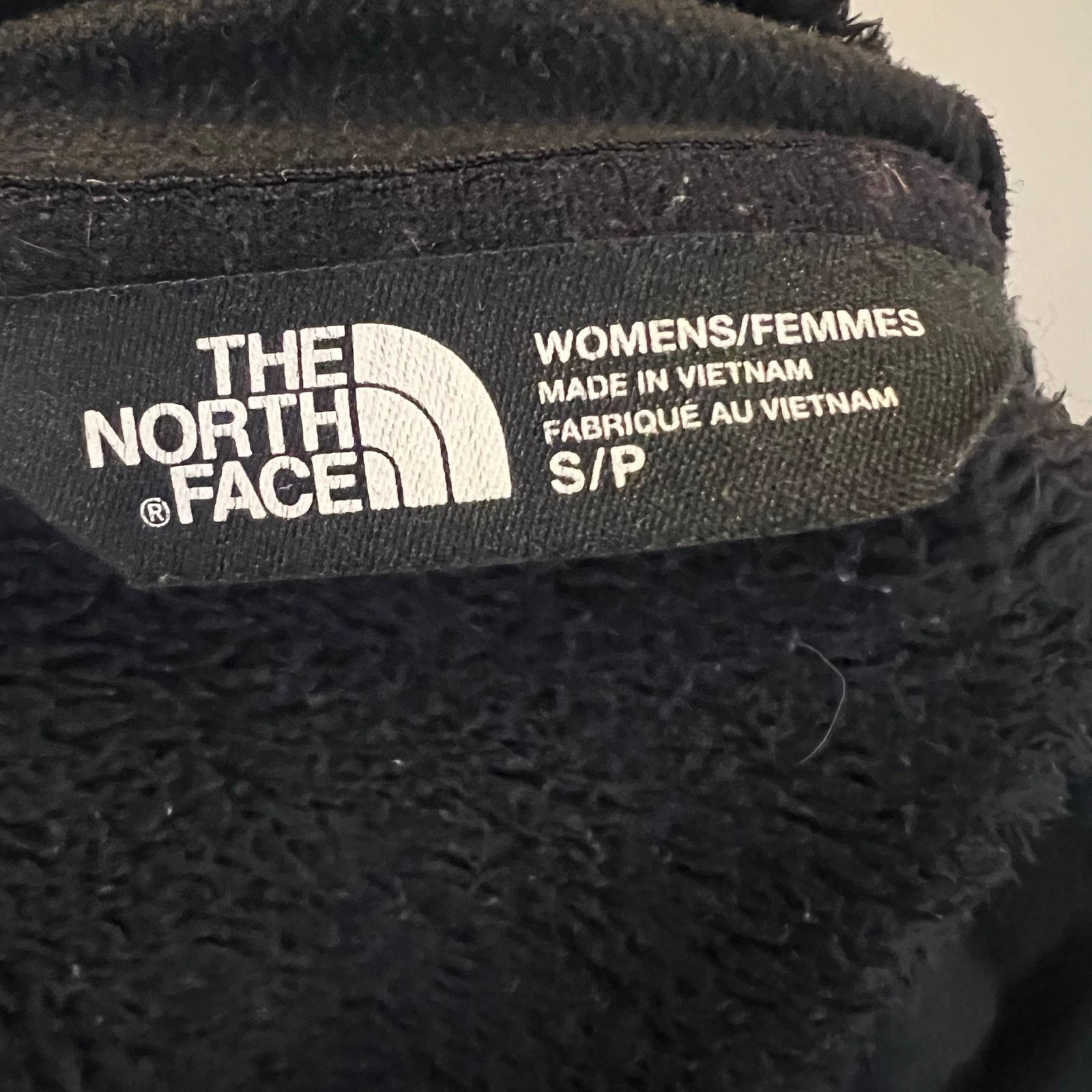 The North Face The North Face Women's Fuzzy Jacket fleece black zip up Size S / US 4 / IT 40 - 5 Thumbnail
