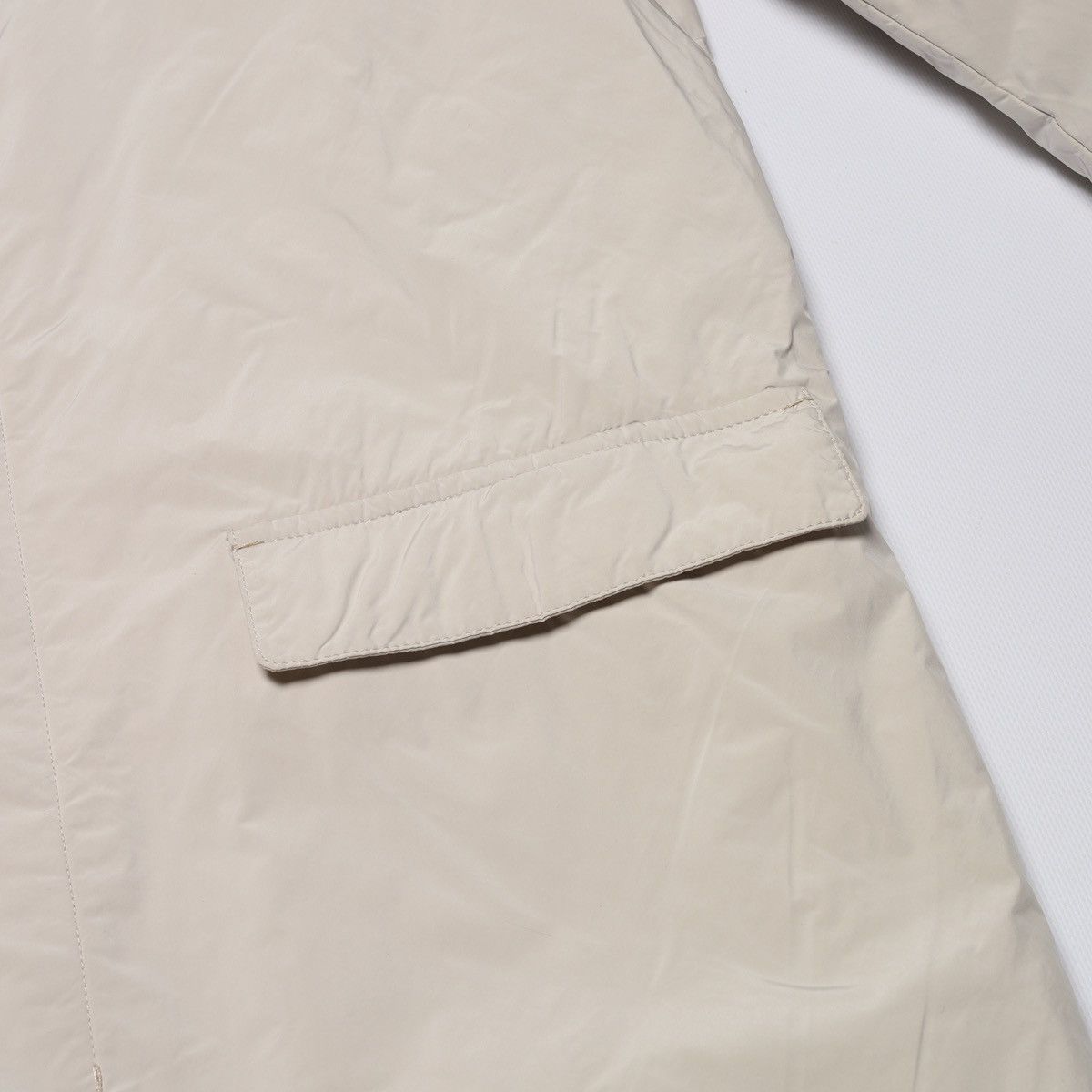Prada Prada White Milk Puffer Jacket Coat Parka Size XL / US 12-14 / IT 48-50 - 9 Thumbnail