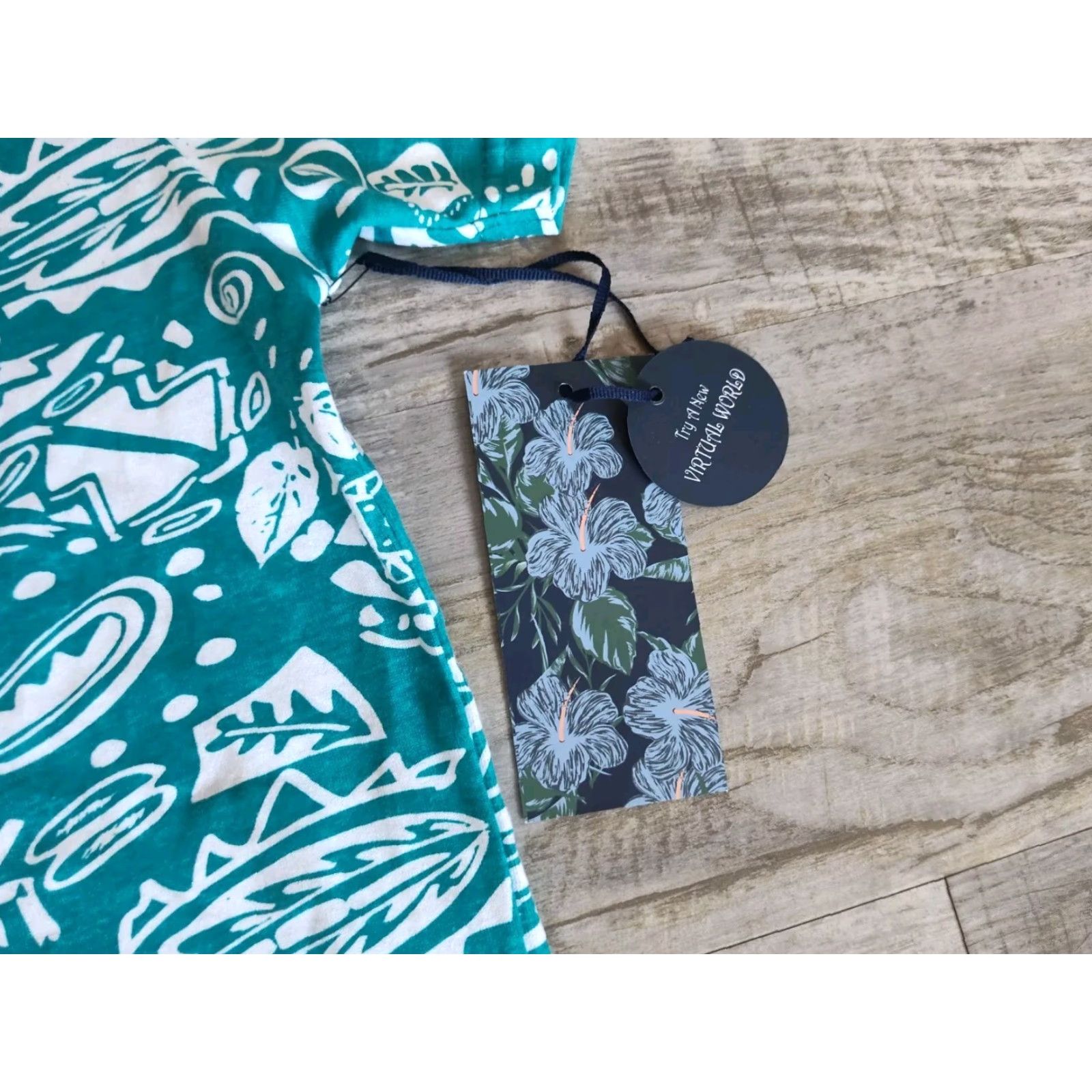 Vintage Straight Faded Men's T-Shirt Short Sleeve All Over Print Teal Regular Fit Cotton Size Large NWT Size US L / EU 52-54 / 3 - 5 Thumbnail