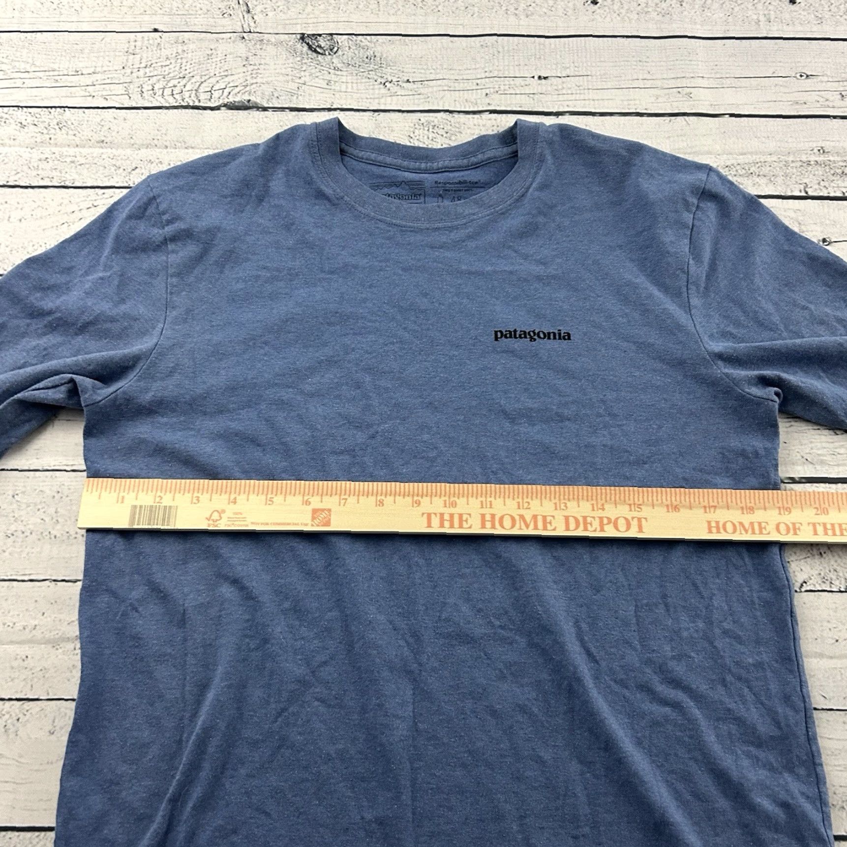 Patagonia Patagonia T-shirt Regular Fit Long Sleeve Men Small Blue Fitz Roy Bison Shirt Mens Blue Patagonia Regular Fit Long Sleeve T-Shirt Fitz Roy Bison Size US S / EU 44-46 / 1 - 6 Thumbnail